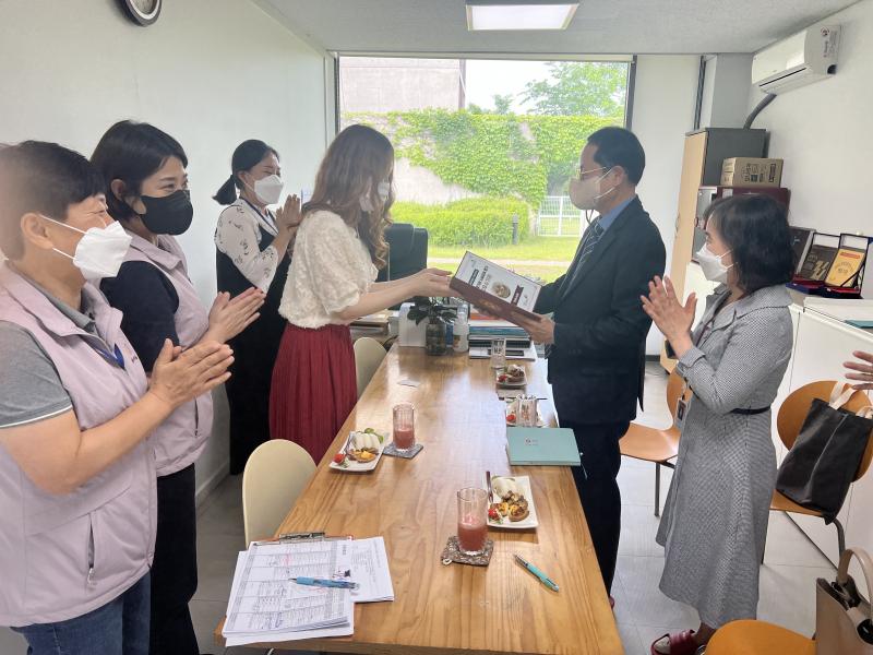KakaoTalk_20230509_145535088_03.jpg